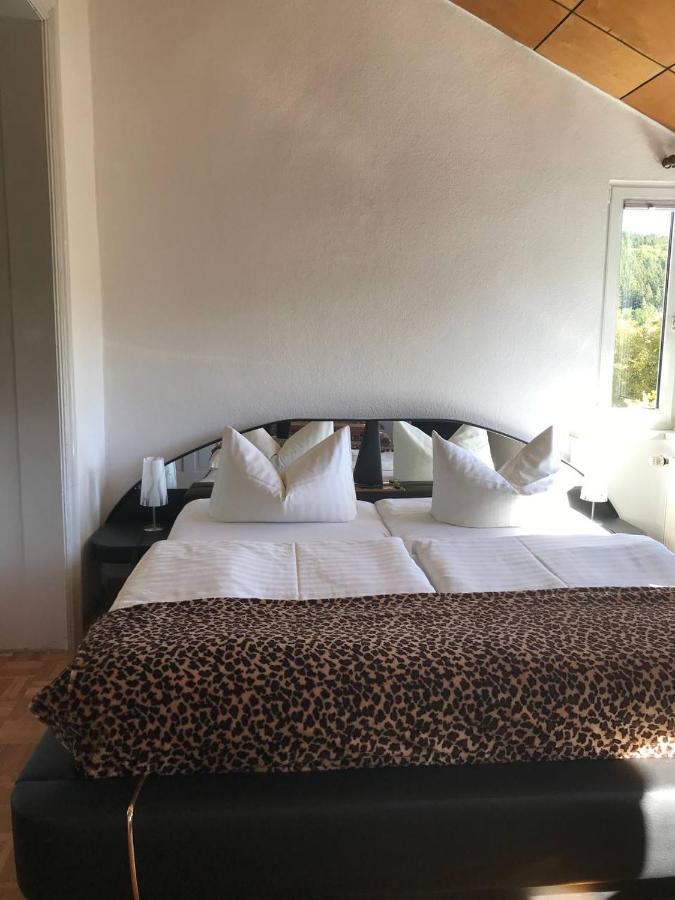 Ferienwohnung In Villa バート・エルスター エクステリア 写真